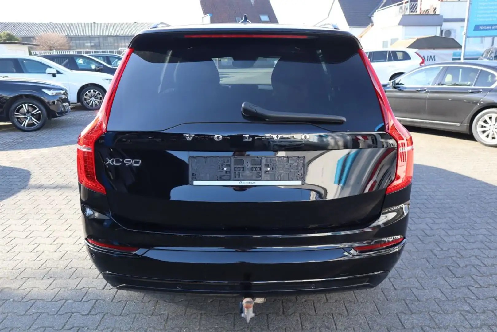 
								Volvo XC90 full									