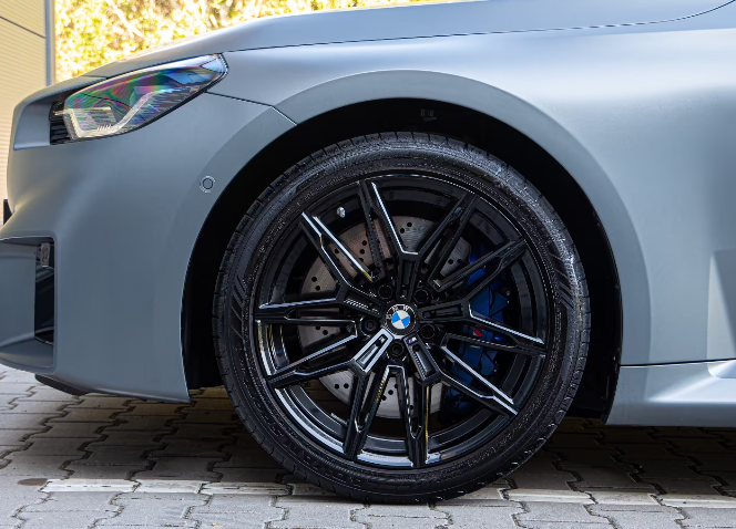 
								BMW M2 full									